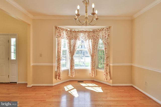 13 WINDRIFT CT, Easton, PA 18045