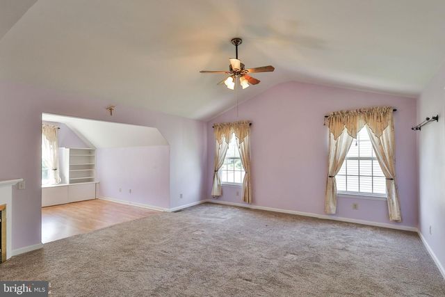 13 WINDRIFT CT, Easton, PA 18045