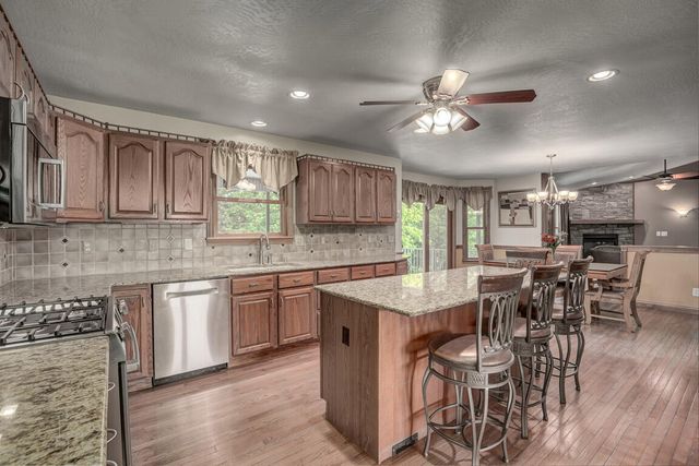 800 Brandywine Court, Alexandria, KY 41001