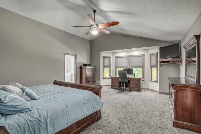 800 Brandywine Court, Alexandria, KY 41001