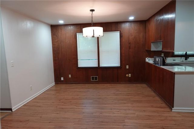186 Zelma Street SW, Marietta, GA 30060