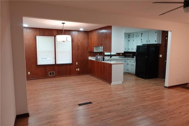186 Zelma Street SW, Marietta, GA 30060