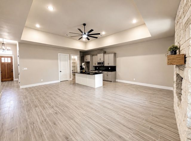 2400 Irion Avenue, Fort Worth, TX 76106