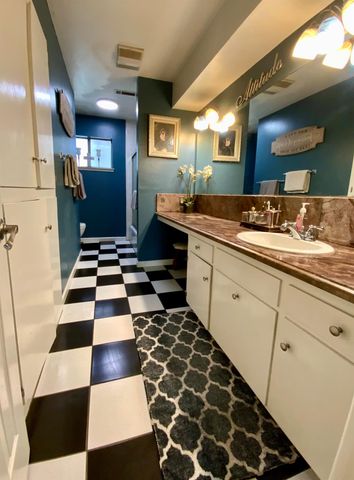 48833 Rock Point Road, Oakhurst, CA 93644