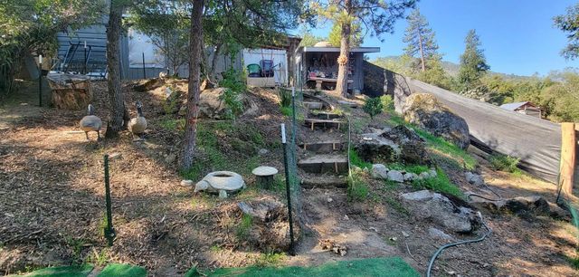 48833 Rock Point Road, Oakhurst, CA 93644