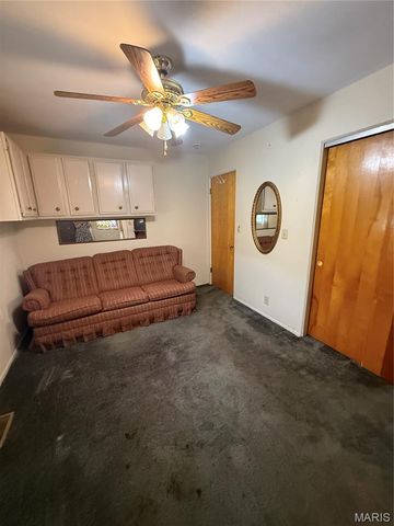 1200 Alton Avenue, Madison, IL 62060