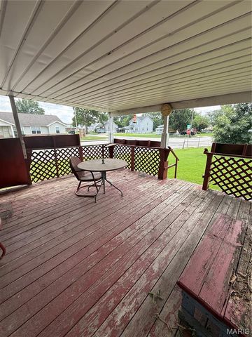 1200 Alton Avenue, Madison, IL 62060
