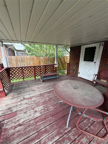 1200 Alton Avenue, Madison, IL 62060