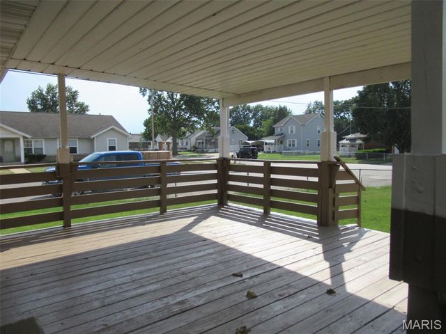 1200 Alton Avenue, Madison, IL 62060