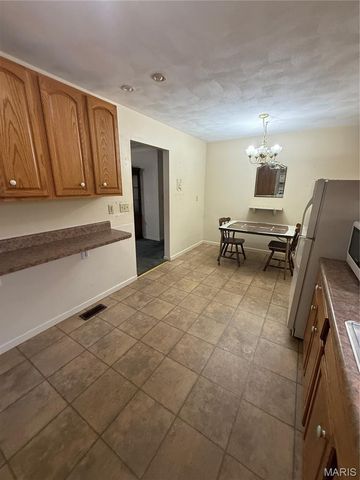 1200 Alton Avenue, Madison, IL 62060