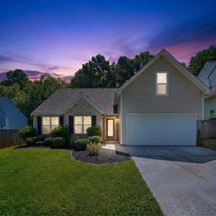 1077 Woodsong Pass Ct, Lawrenceville, GA 30043