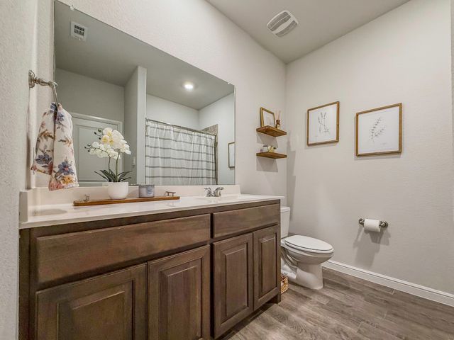 1005 Napier Way, Fort Worth, TX 76247