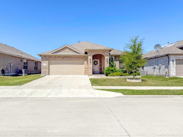 1005 Napier Way, Fort Worth, TX 76247