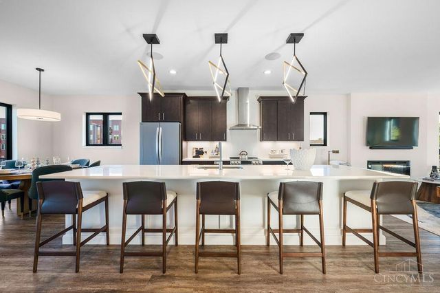 6233 Station Court Drive, Cincinnati, OH 45224