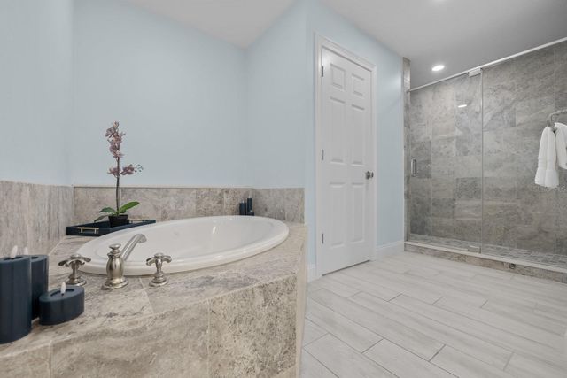 1946 N DAYTONA AVENUE, Flagler Beach, FL 32136