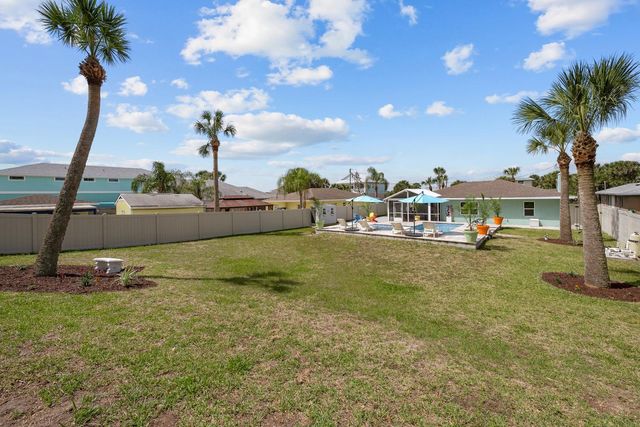 1946 N DAYTONA AVENUE, Flagler Beach, FL 32136