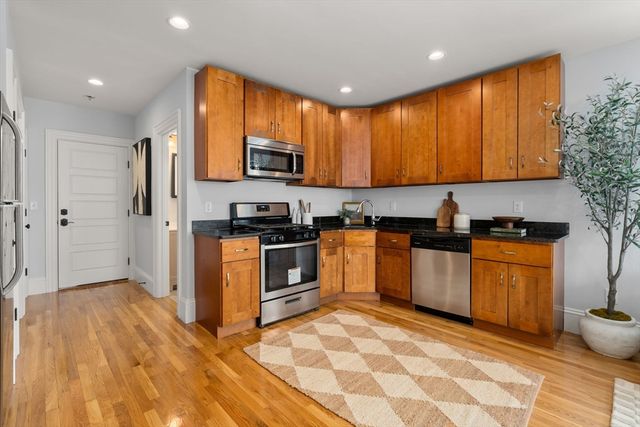 84 Linden 2, Boston, MA 02134