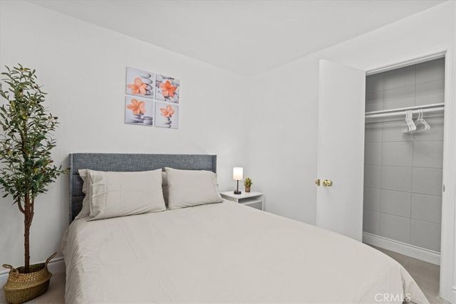 1095 Bonita Street A, Tustin, CA 92780