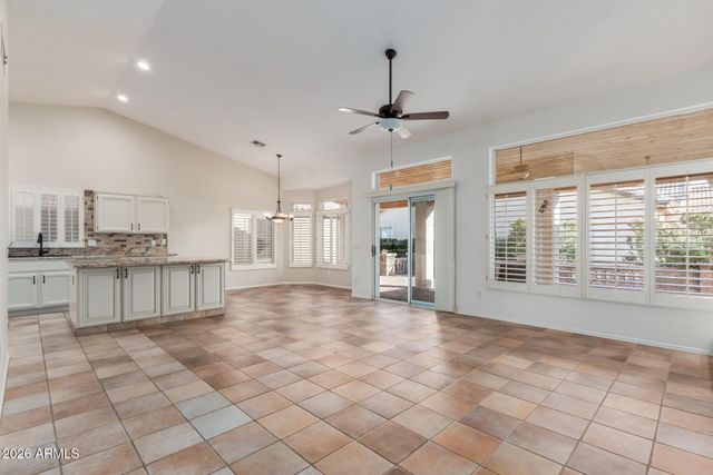 15089 W VERDE Lane, Goodyear, AZ 85395