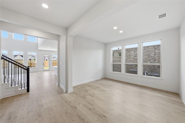 933 Sunny Ridge DR, Leander, TX 78641