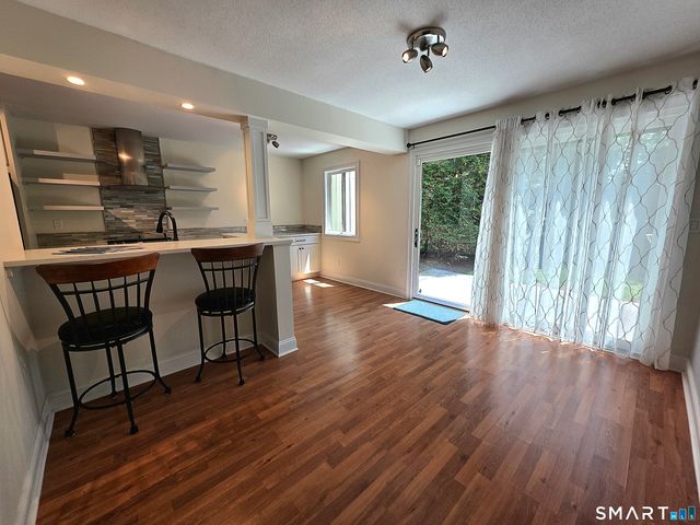 2 Heritage Village B, Southbury, CT 06488