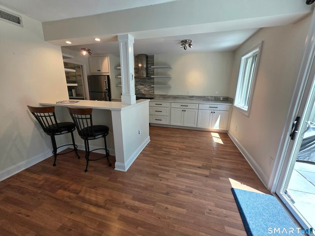 2 Heritage Village B, Southbury, CT 06488