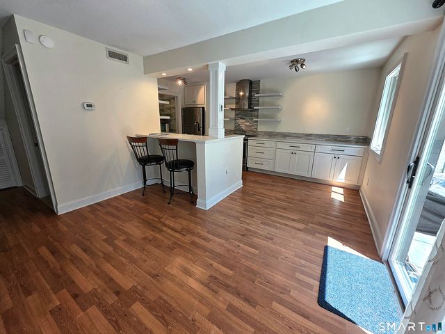 2 Heritage Village B, Southbury, CT 06488