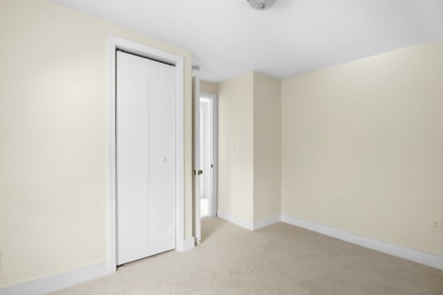 11 Russell St, Methuen, MA 01844
