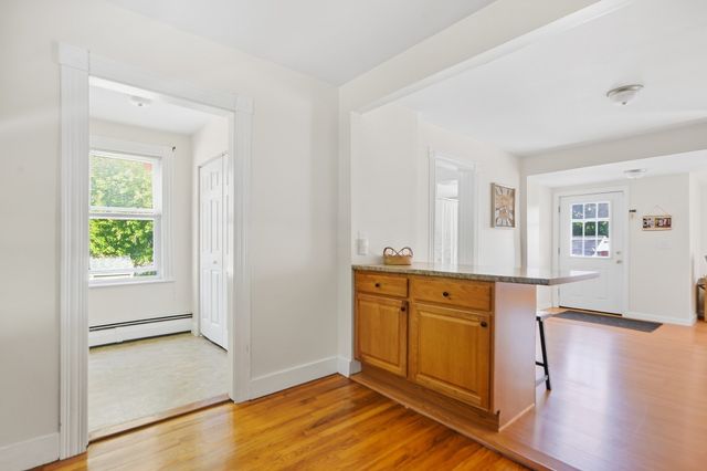 11 Russell St, Methuen, MA 01844