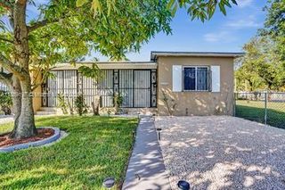 10428 NW 5th Ave, Miami, FL 33150
