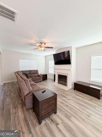 72 Hidden Pines Circle, Pendergrass, GA 30567