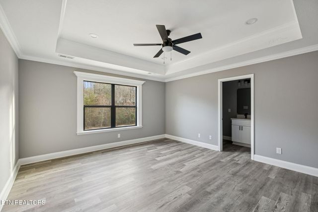 370 Flora Drive, Lenoir City, TN 37771