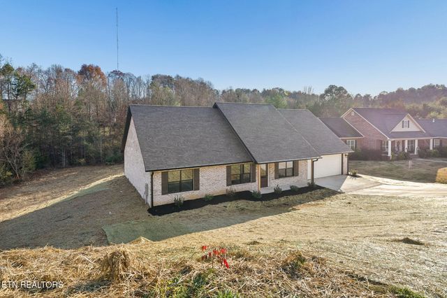 370 Flora Drive, Lenoir City, TN 37771