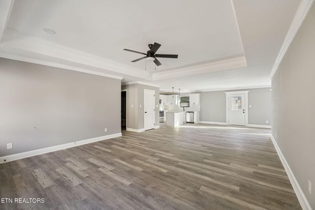 370 Flora Drive, Lenoir City, TN 37771