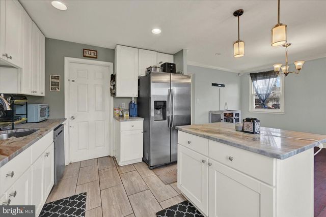 1411 CHARLESTOWN DR, Edgewood, MD 21040