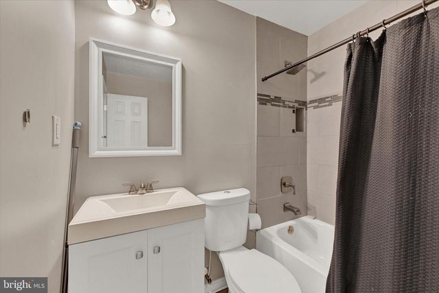 1411 CHARLESTOWN DR, Edgewood, MD 21040