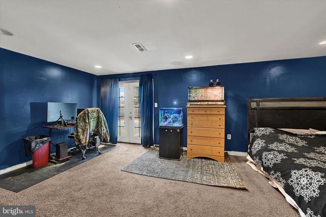 1411 CHARLESTOWN DR, Edgewood, MD 21040