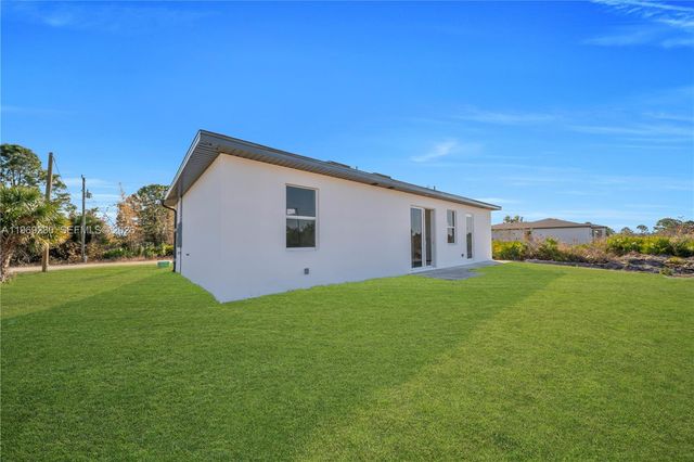 2910 67 ST, Lehigh Acres, FL 33971