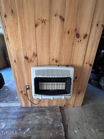 232 Konnarock Road, Troutdale, VA 24378