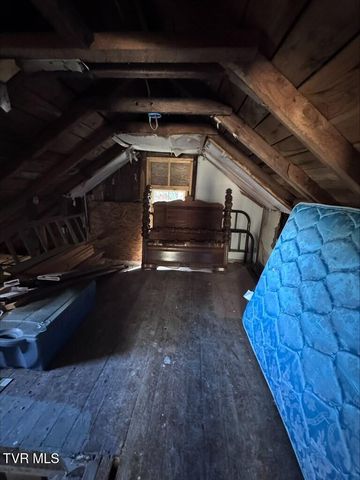 232 Konnarock Road, Troutdale, VA 24378