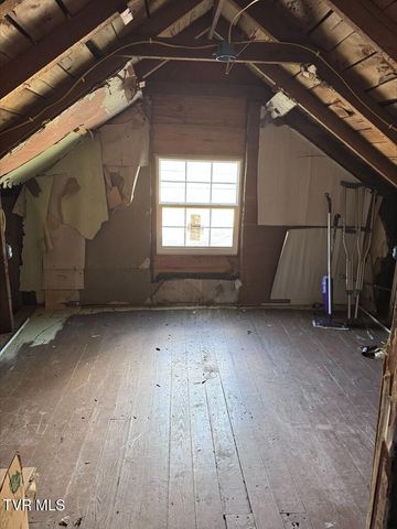 232 Konnarock Road, Troutdale, VA 24378