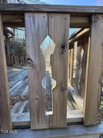 232 Konnarock Road, Troutdale, VA 24378