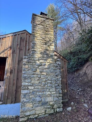 232 Konnarock Road, Troutdale, VA 24378