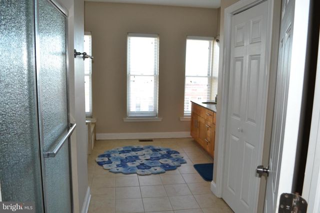 1410 N BOND ST, Baltimore, MD 21213