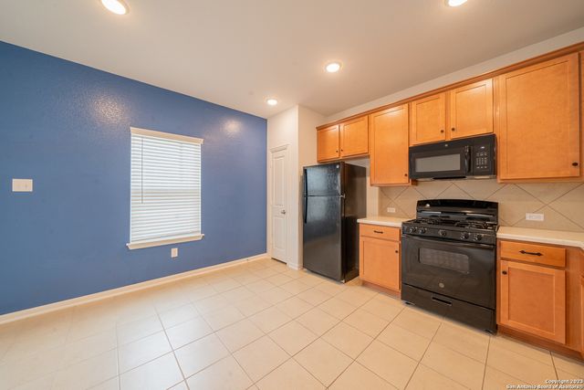 347 E Hunters Rnch, San Antonio, TX 78253