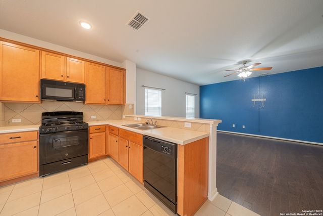 347 E Hunters Rnch, San Antonio, TX 78253