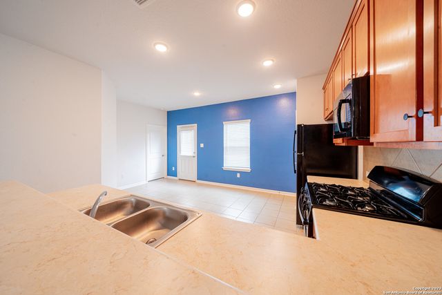 347 E Hunters Rnch, San Antonio, TX 78253