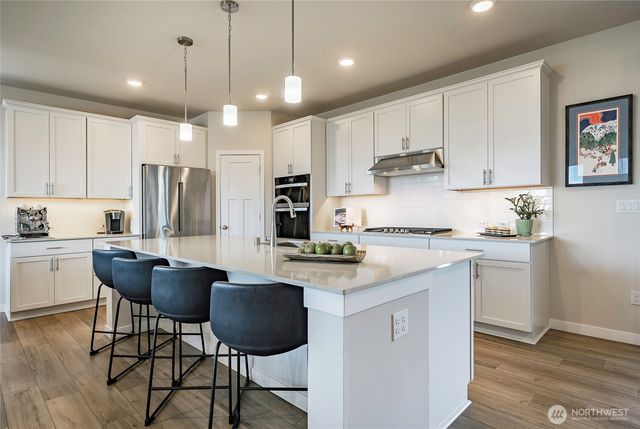 5436 Lonicera Drive, Blaine, WA 98230