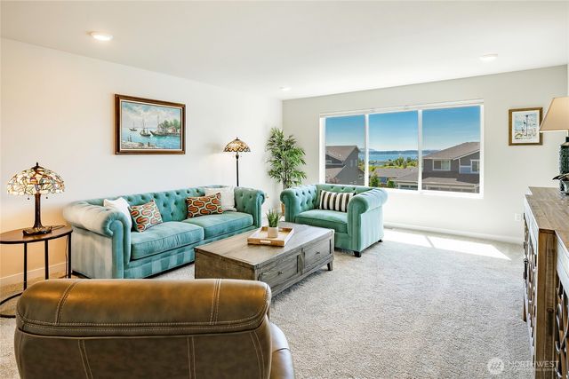 5436 Lonicera Drive, Blaine, WA 98230
