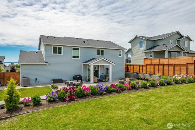 5436 Lonicera Drive, Blaine, WA 98230